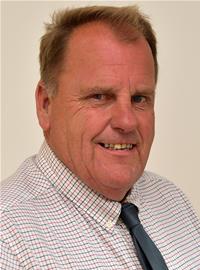 Profile image for Councillor Derek Owen