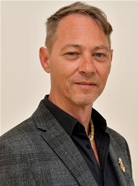 Profile image for Councillor Pip O'Neill